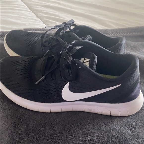 nike free rns
